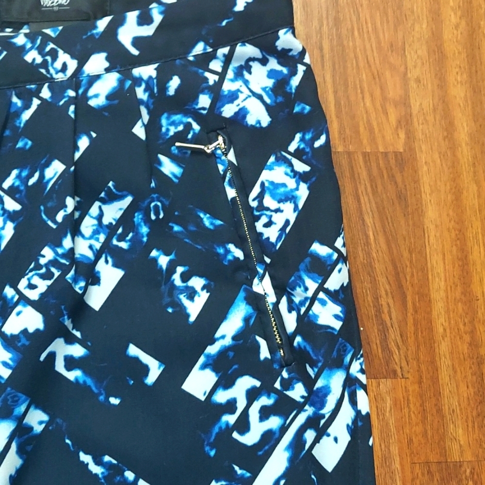 Mossimo High Waist Exposed Zip Ankle Pants - Picture 4 of 9